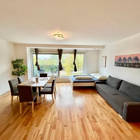 Modern Spacious With Free Parking Lejlighed Gerasdorf bei Wien